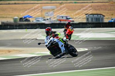 media/Sep-07-2025-TrackXperience (Sun) [[ee17e62fad]]/Level 1/Session 4 (Lower Chicane)/
